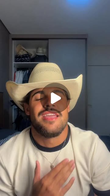 JP Oliveira na campanha Trauma de Rolê
